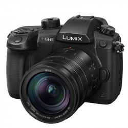 Panasonic Lumix GH5 Micro 4/3 Cinema 4K con lente Lumix 12-60mm f/2.8-4